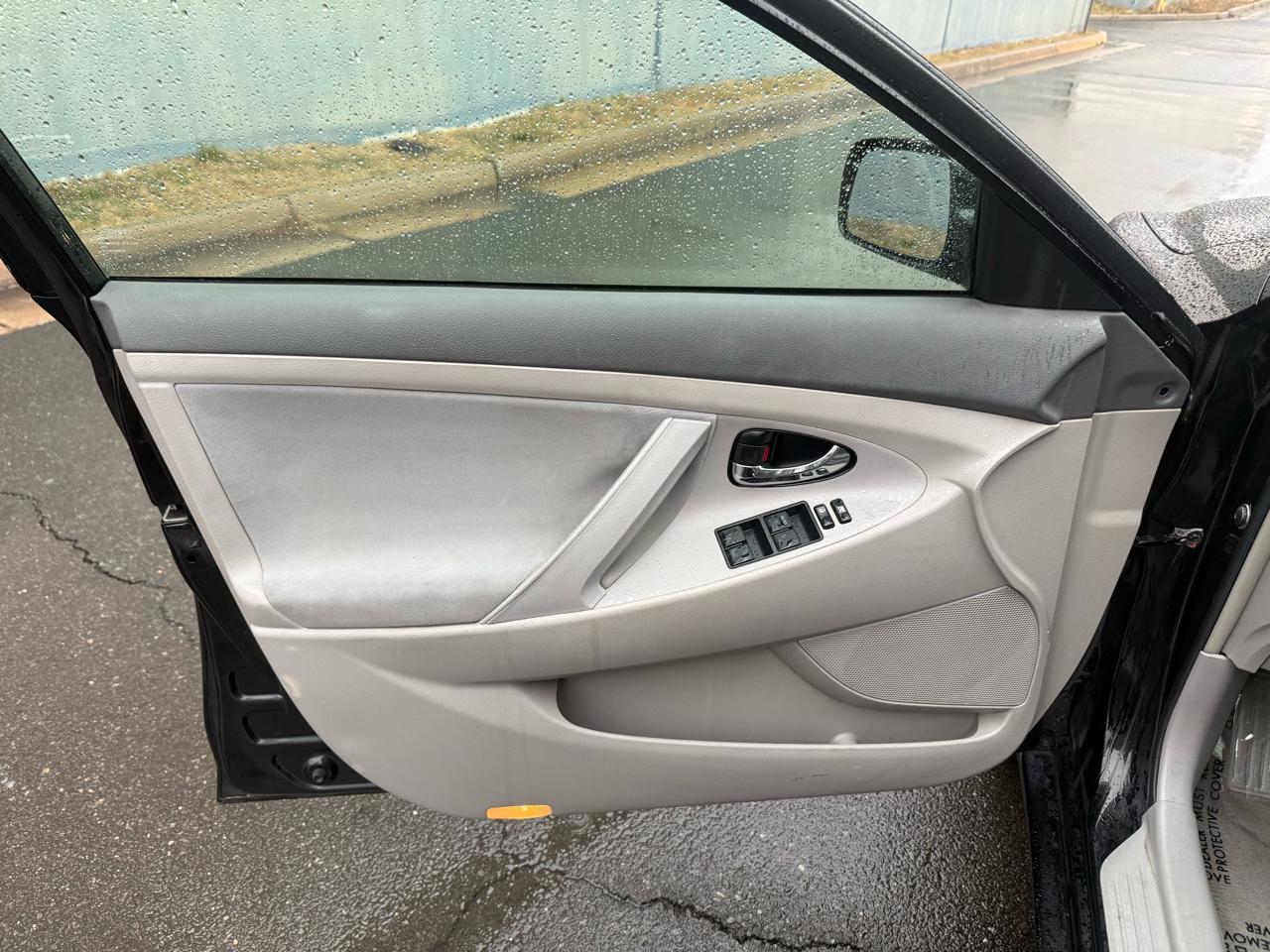 Toyota Camry Hybrid 4dr Sdn (Natl) 2009