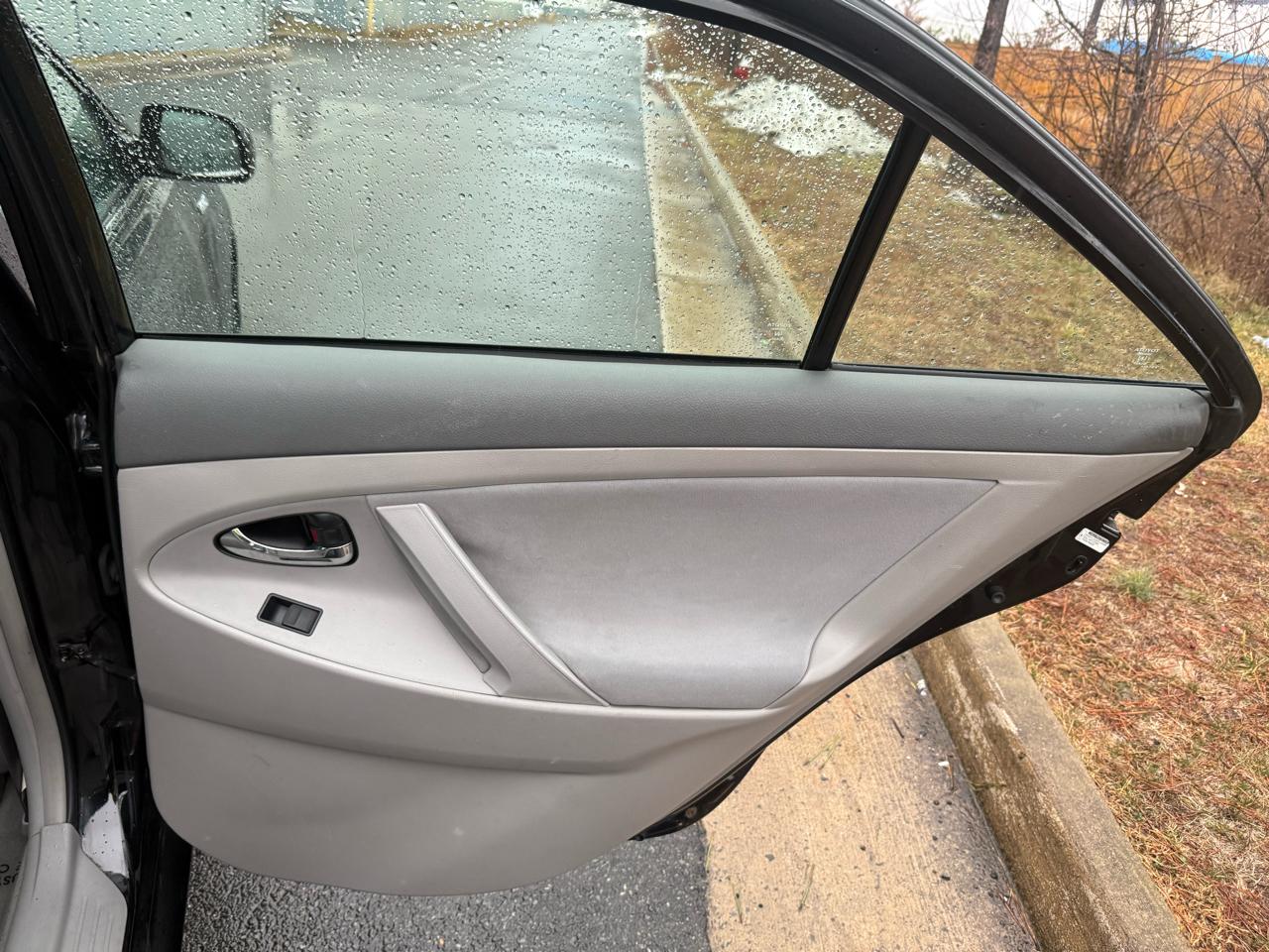 Toyota Camry Hybrid 4dr Sdn (Natl) 2009