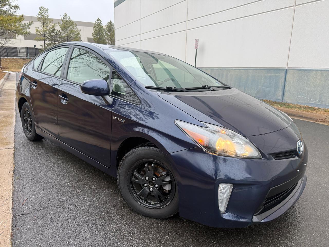 2015 Toyota Prius 5dr HB Persona Series Special Edition (Natl)