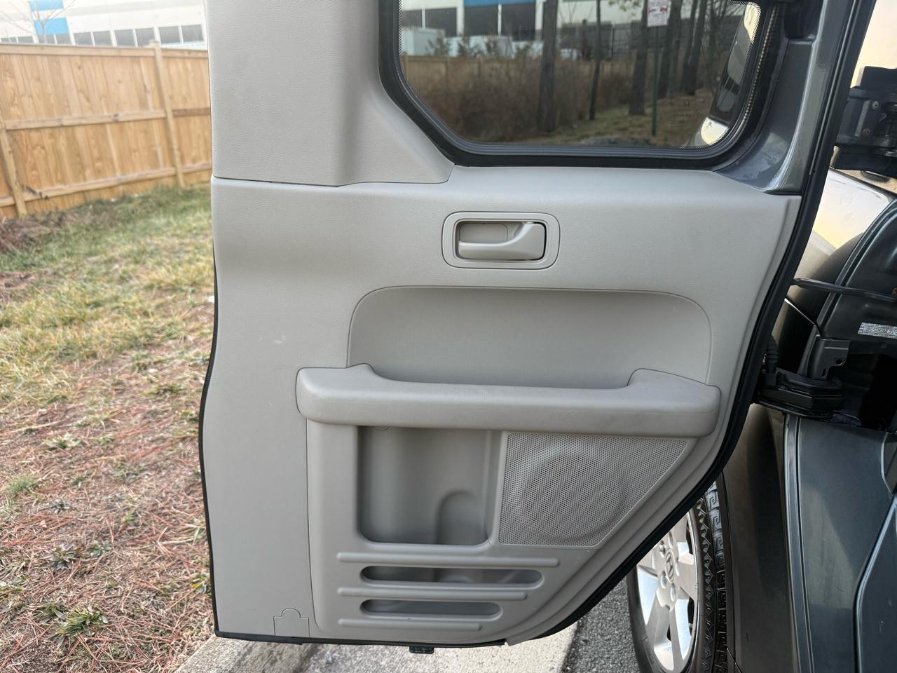 Honda Element 4WD 5dr EX 2011