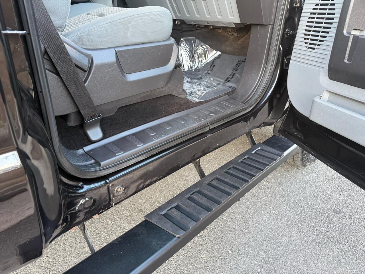 Ford Super Duty F-250 SRW 4WD Reg Cab 137" XLT 2015