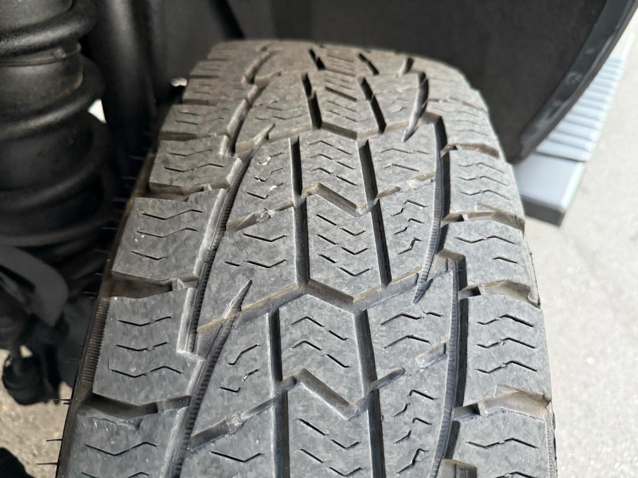 Ford Super Duty F-250 SRW 4WD Reg Cab 137" XLT 2015