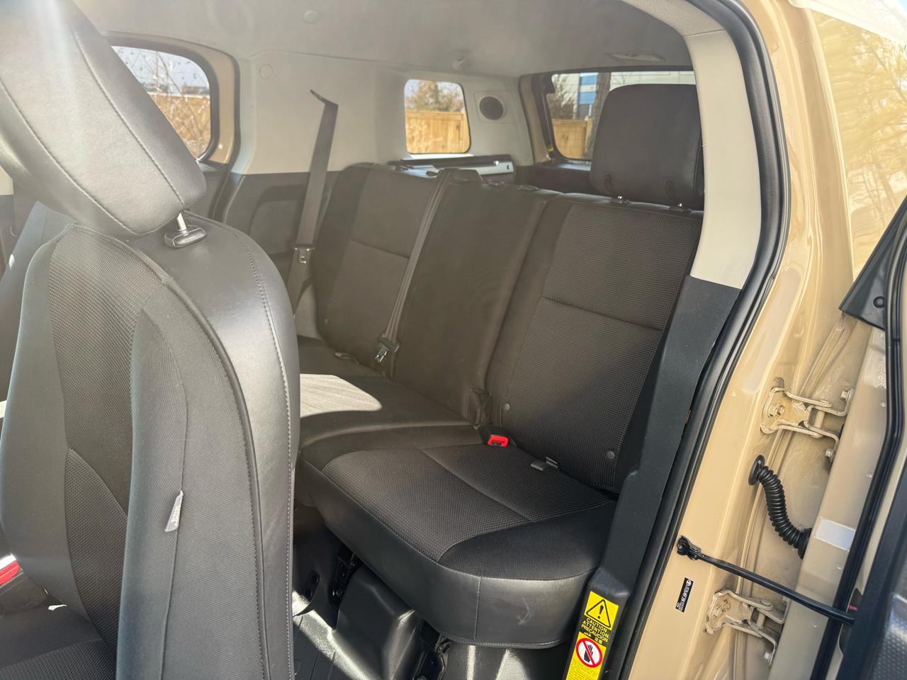 Toyota FJ Cruiser 4WD 4dr Man (Natl) 2011