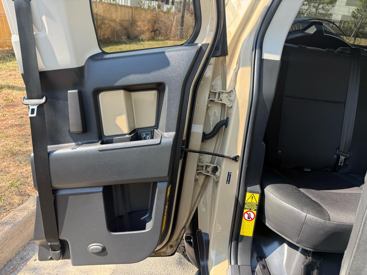 Toyota FJ Cruiser 4WD 4dr Man (Natl) 2011