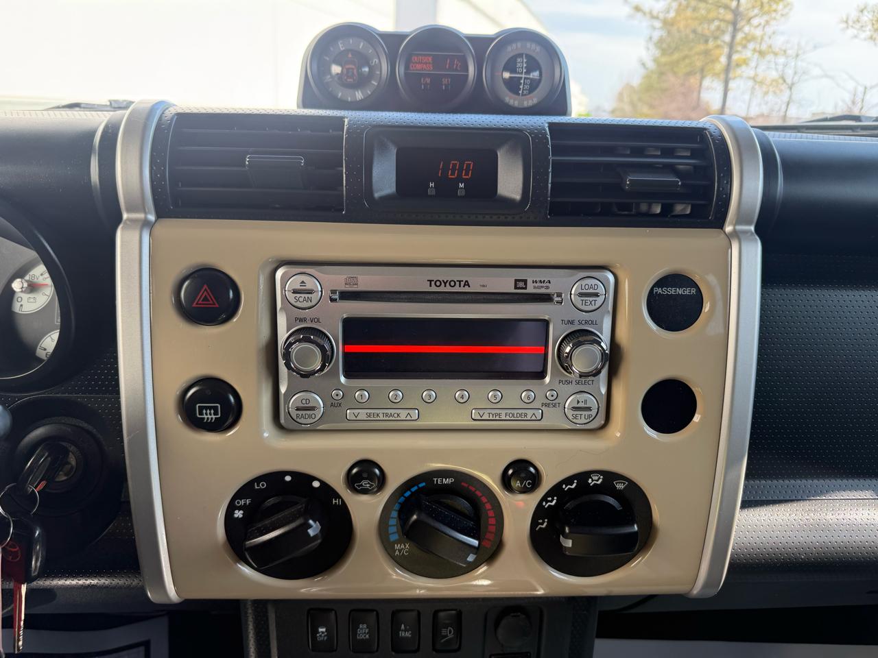 Toyota FJ Cruiser 4WD 4dr Man (Natl) 2011