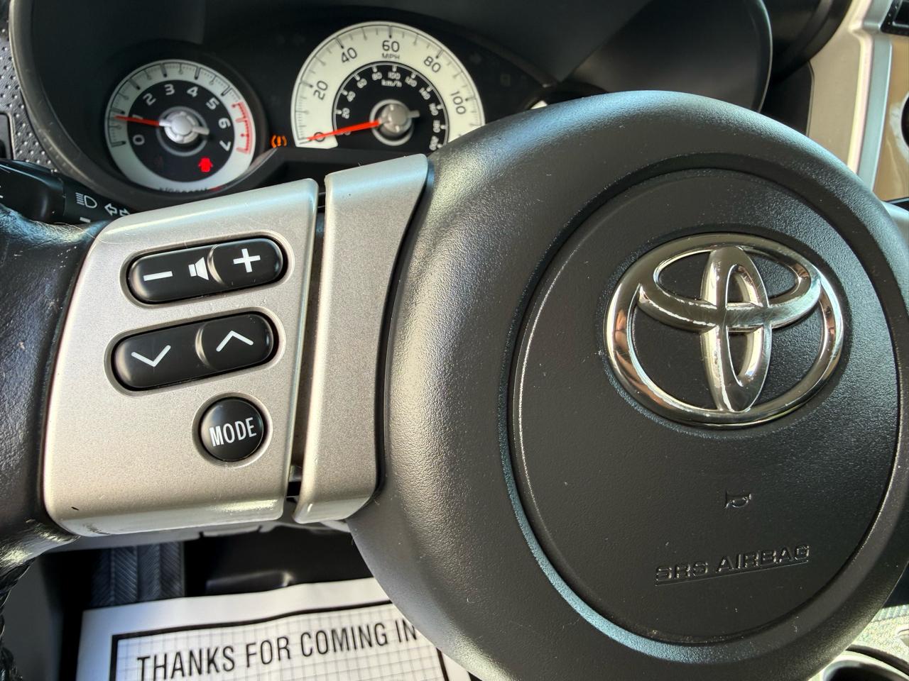 Toyota FJ Cruiser 4WD 4dr Man (Natl) 2011