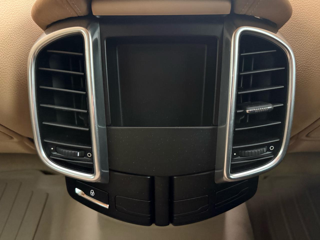 Porsche Cayenne AWD 4dr Manual 2012