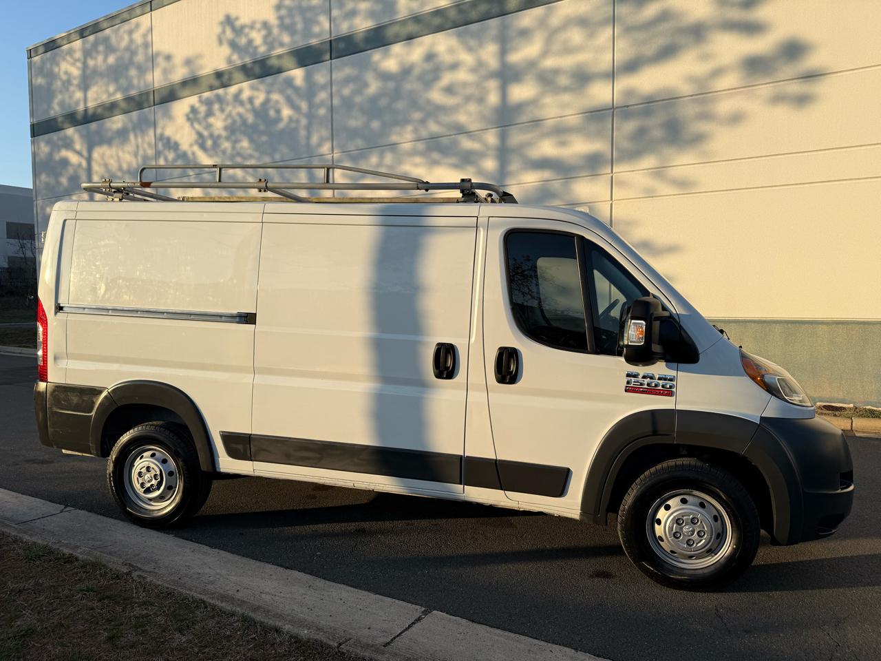 RAM ProMaster Cargo Van 1500 Low Roof 136" WB 2016