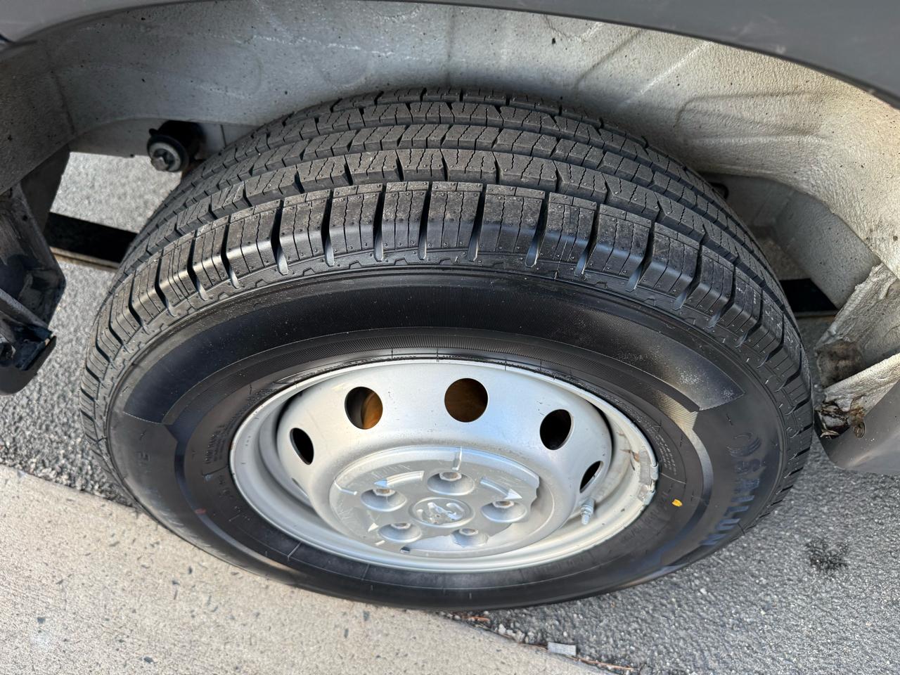 RAM ProMaster Cargo Van 1500 Low Roof 136" WB 2016