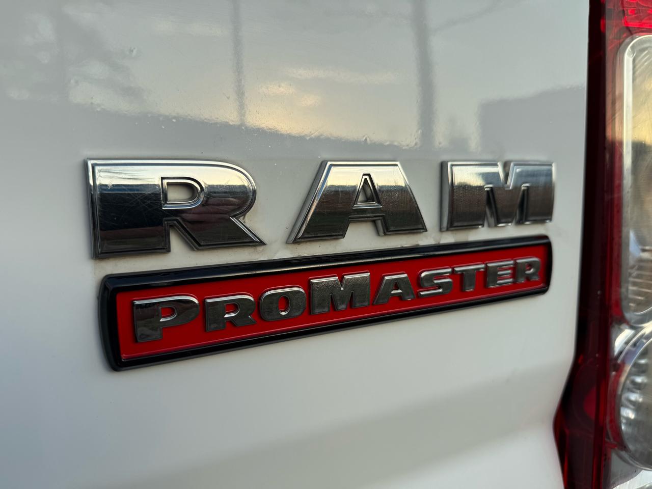 RAM ProMaster Cargo Van 1500 Low Roof 136" WB 2016