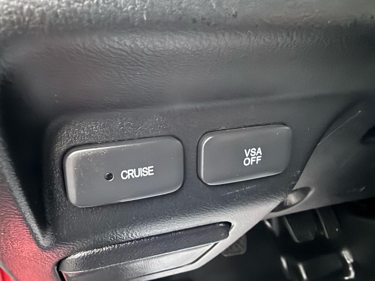 Honda Element 2WD 4dr MT LX 2007