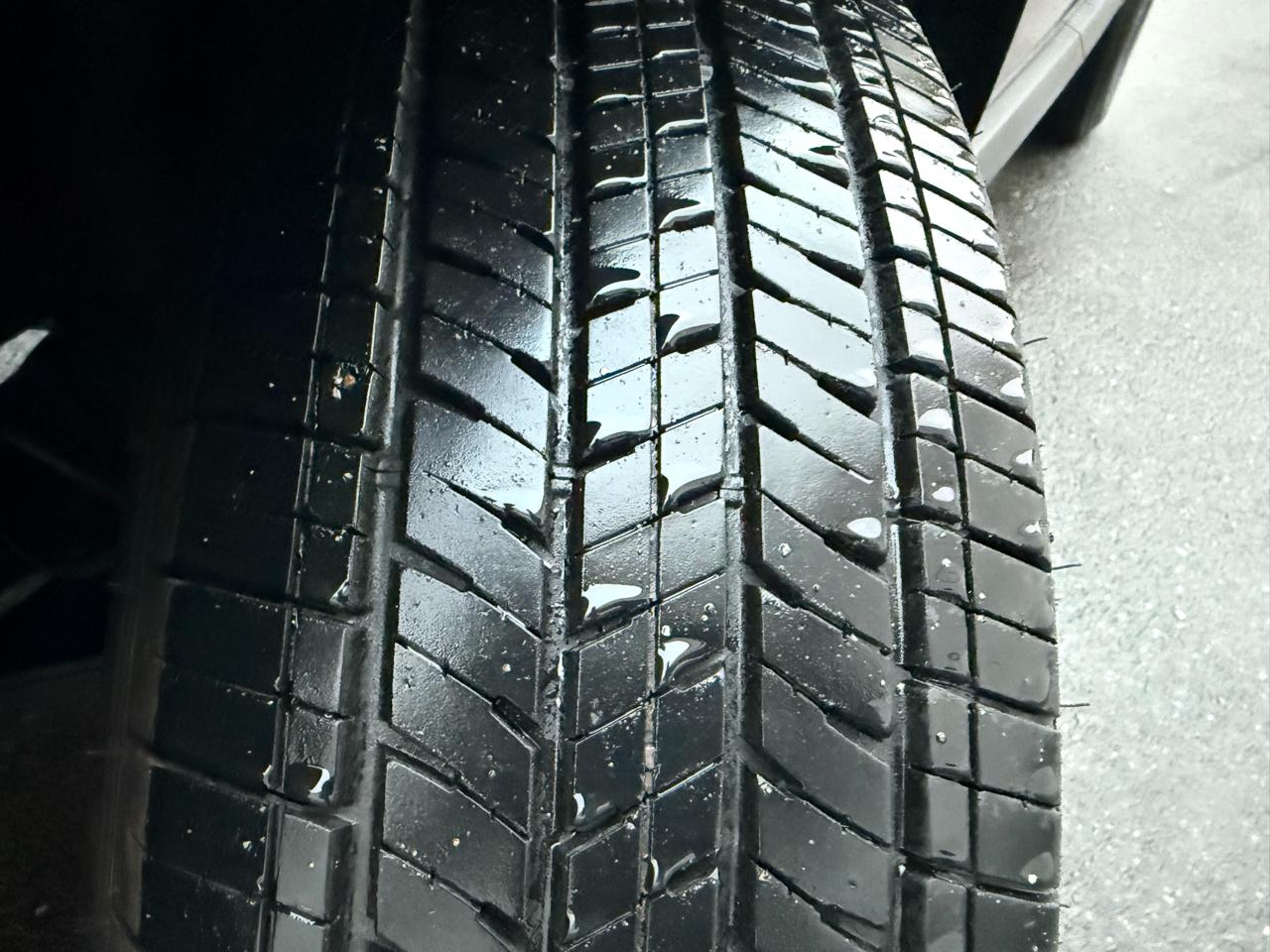 Honda Element 2WD 4dr MT LX 2007