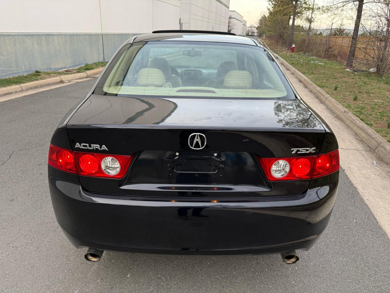 Acura TSX 4dr Sport Sdn Auto 2004