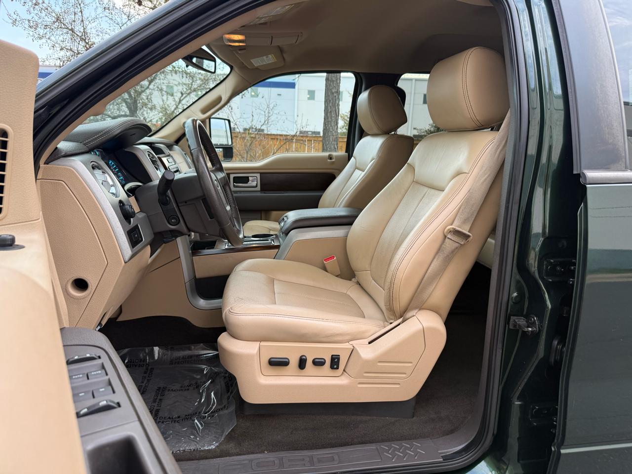 Ford F-150 4WD SuperCrew 145" Platinum 2012