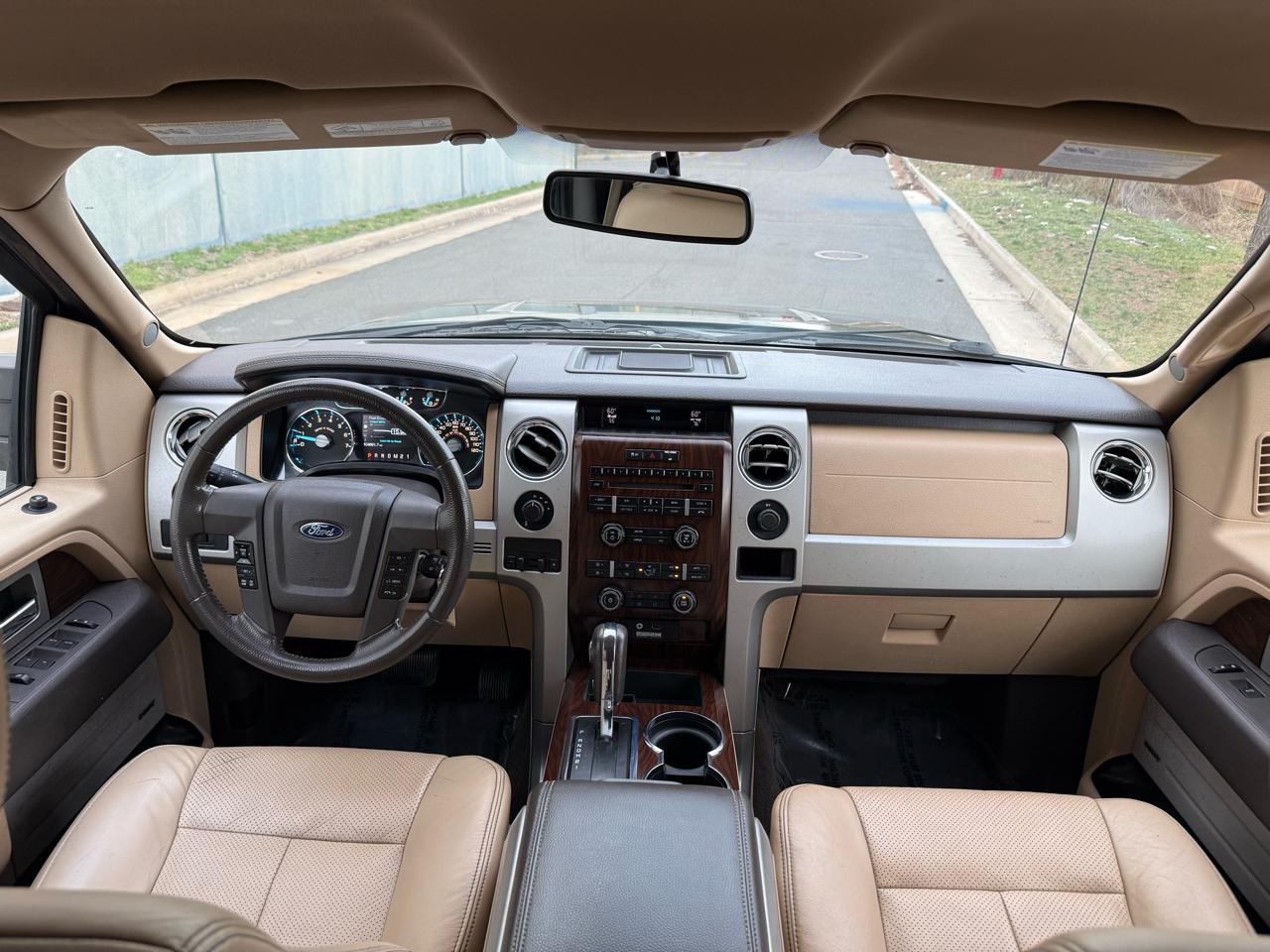 Ford F-150 4WD SuperCrew 145" Platinum 2012