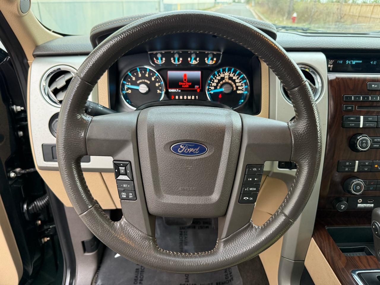 Ford F-150 4WD SuperCrew 145" Platinum 2012