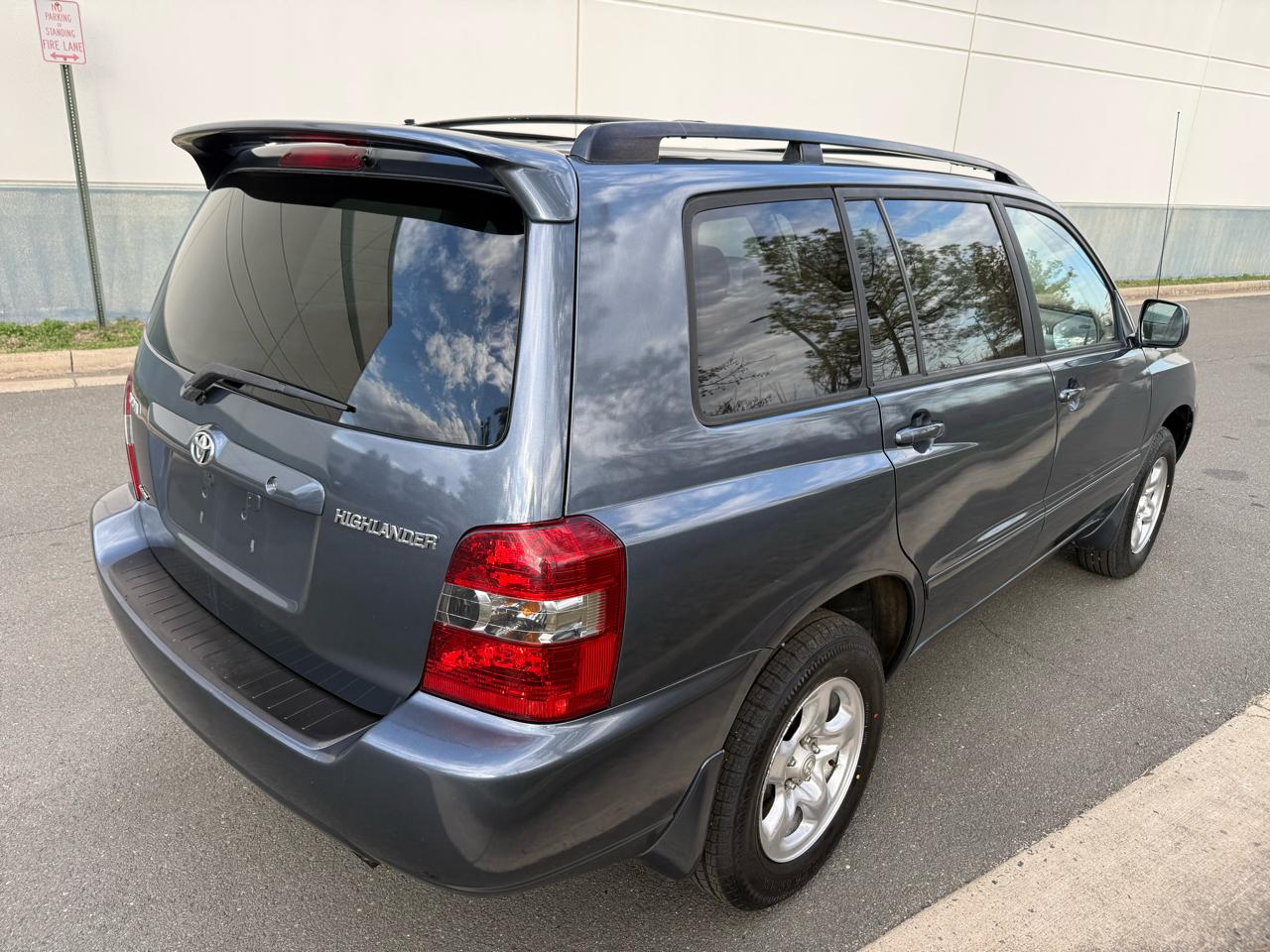 Toyota Highlander 4WD 4dr 4-Cyl (Natl) 2007