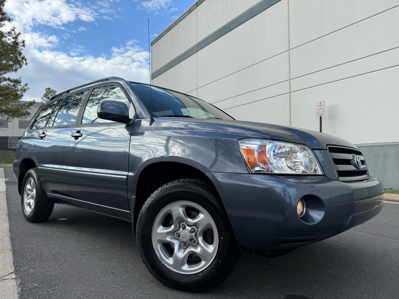 Toyota Highlander 4WD 4dr 4-Cyl (Natl) 2007