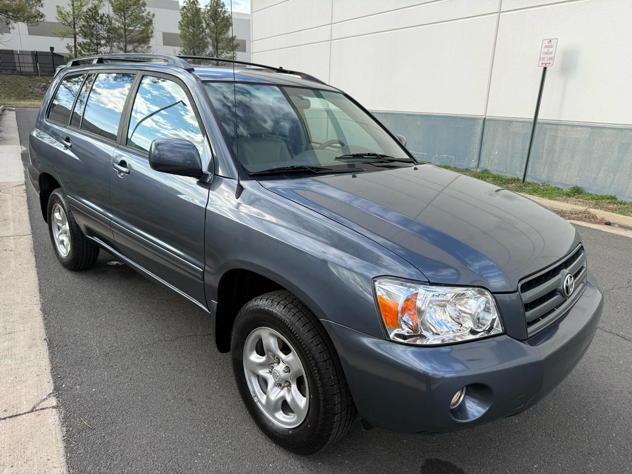 Toyota Highlander 4WD 4dr 4-Cyl (Natl) 2007