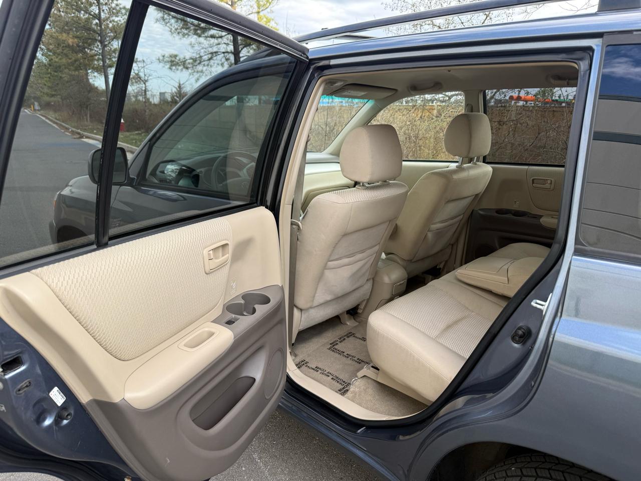 Toyota Highlander 4WD 4dr 4-Cyl (Natl) 2007