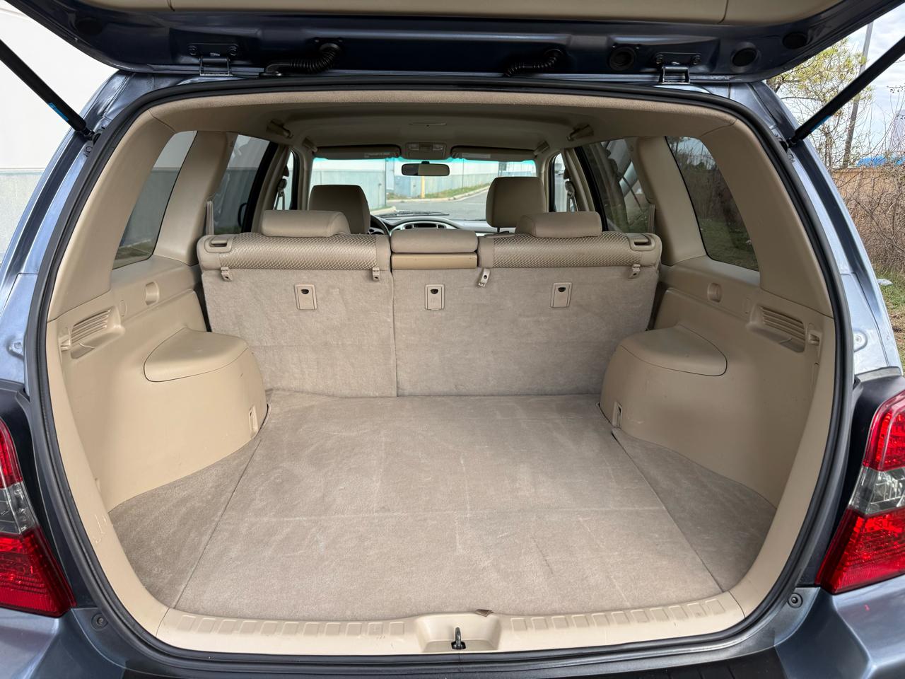 Toyota Highlander 4WD 4dr 4-Cyl (Natl) 2007