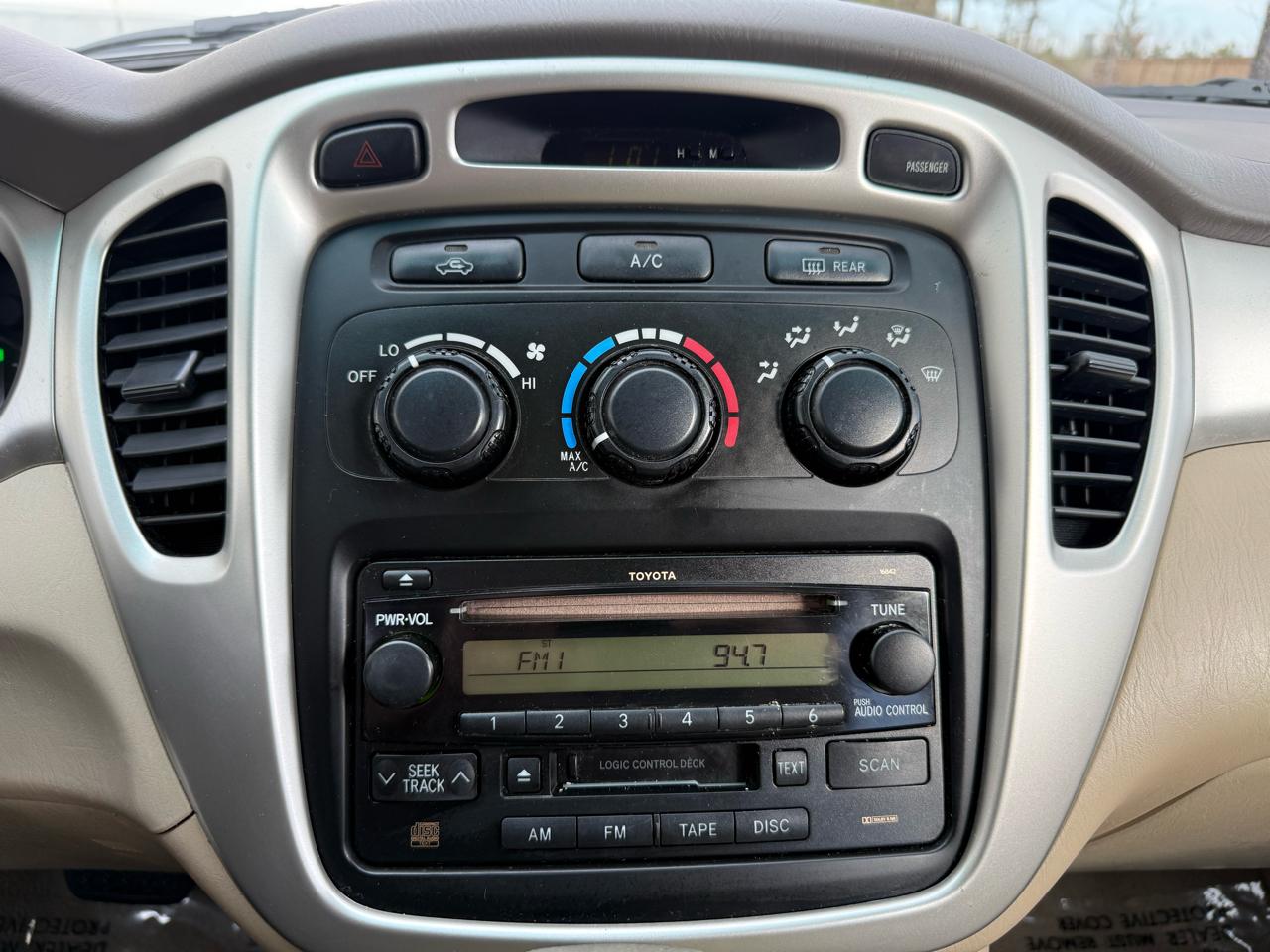 Toyota Highlander 4WD 4dr 4-Cyl (Natl) 2007