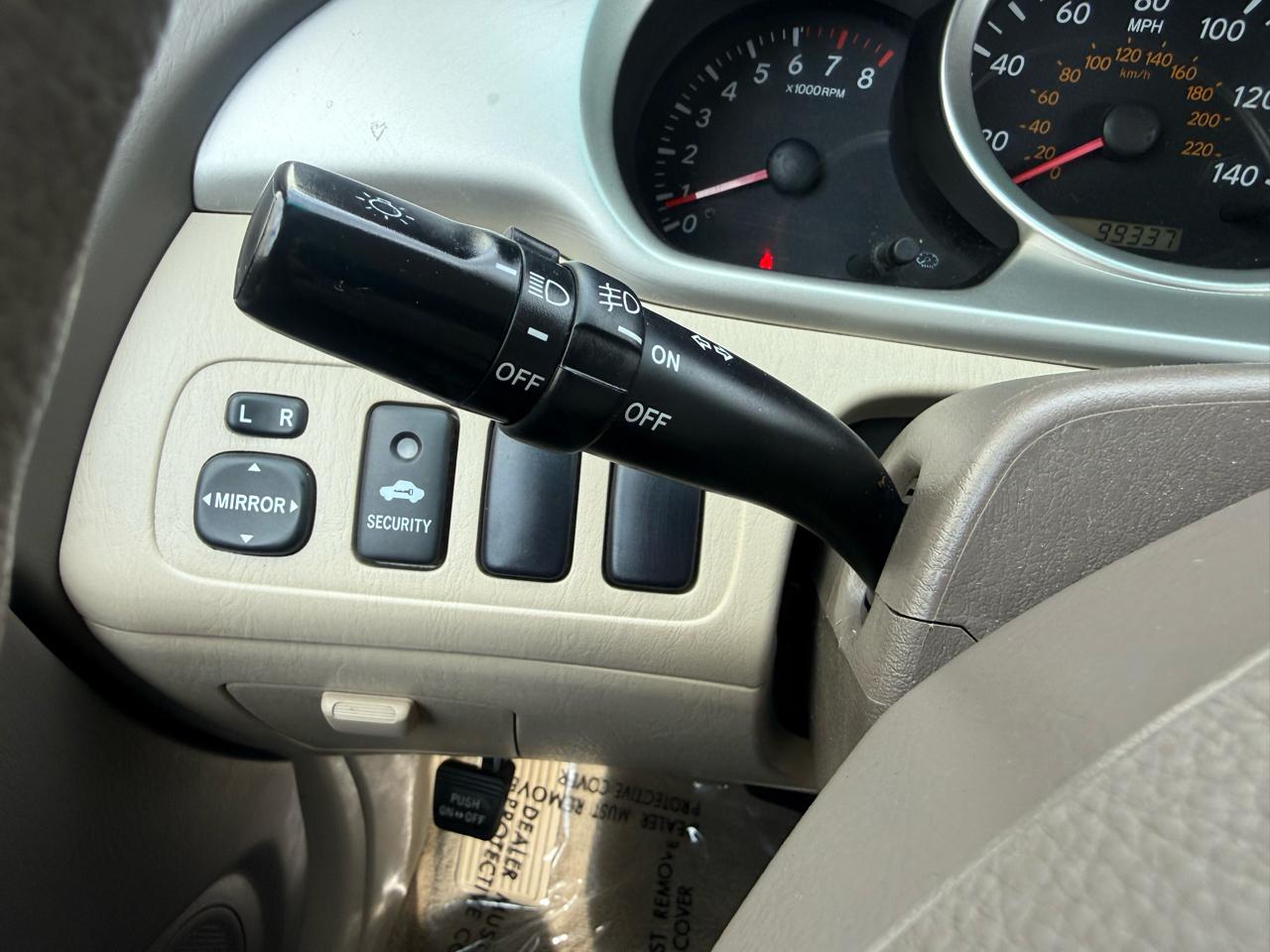 Toyota Highlander 4WD 4dr 4-Cyl (Natl) 2007