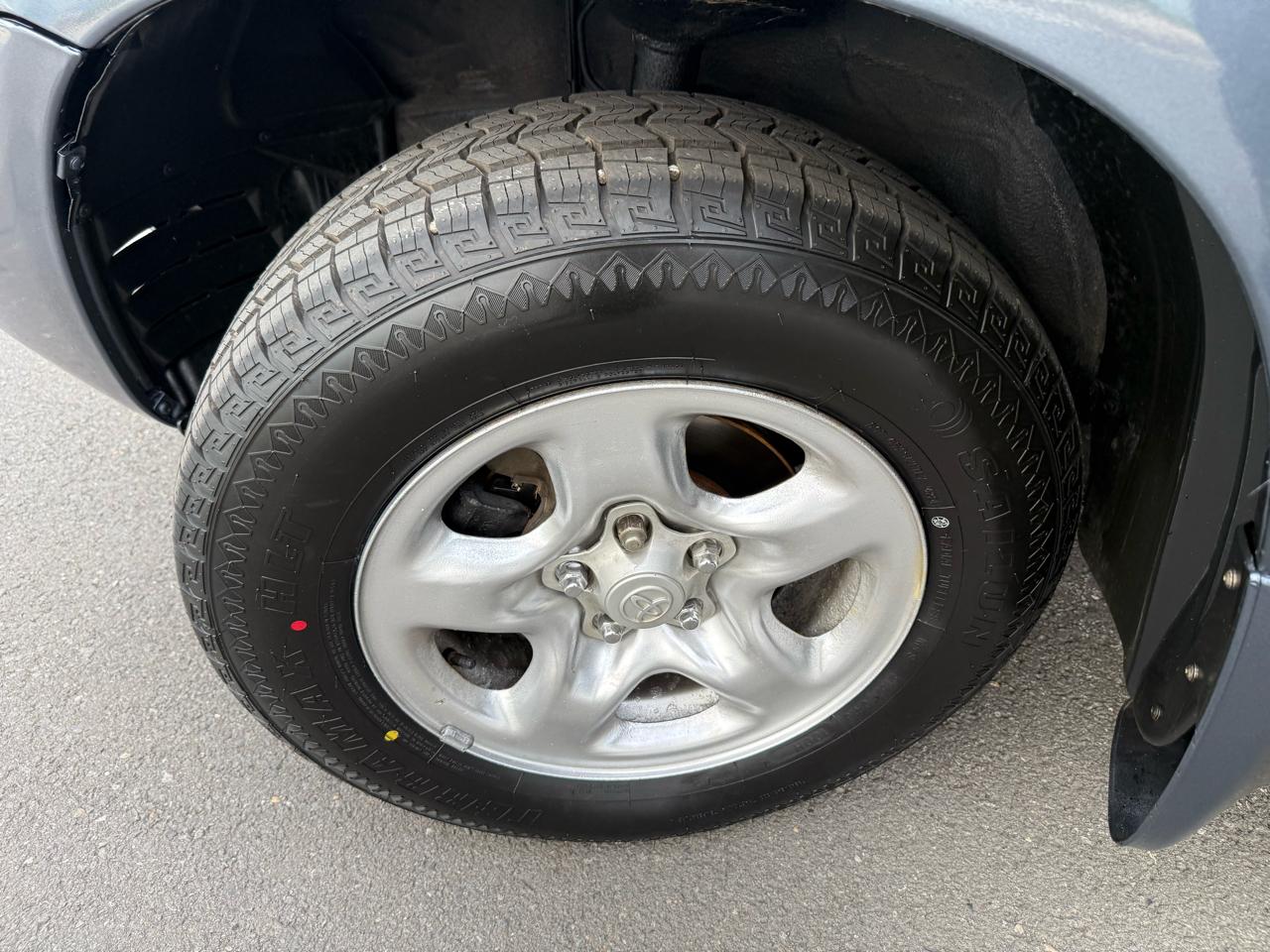 Toyota Highlander 4WD 4dr 4-Cyl (Natl) 2007