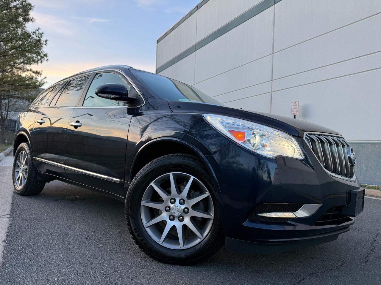 Buick Enclave AWD 4dr Leather 2016
