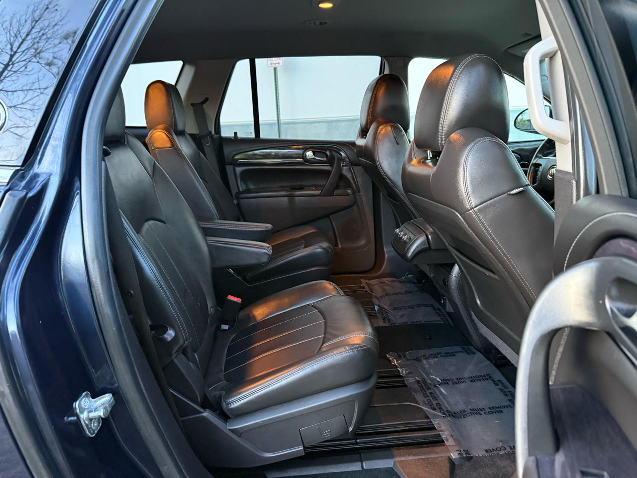 Buick Enclave AWD 4dr Leather 2016