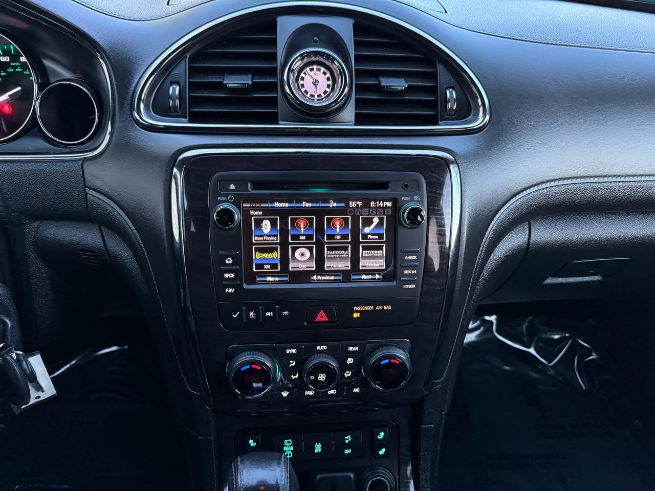 Buick Enclave AWD 4dr Leather 2016