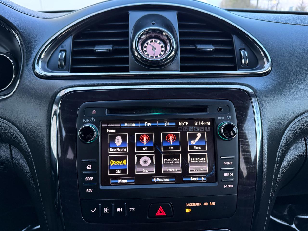 Buick Enclave AWD 4dr Leather 2016