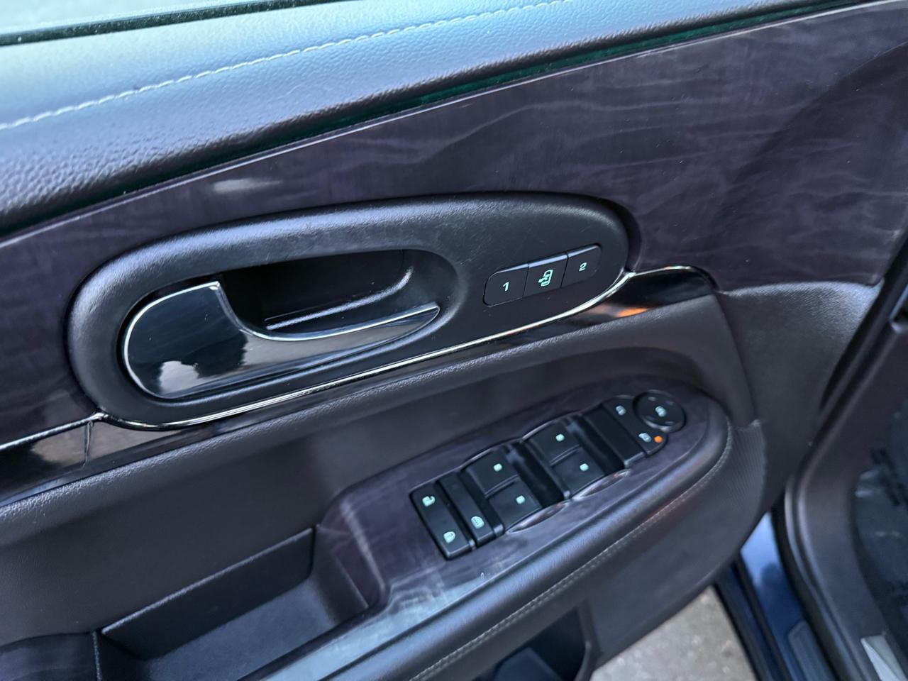 Buick Enclave AWD 4dr Leather 2016