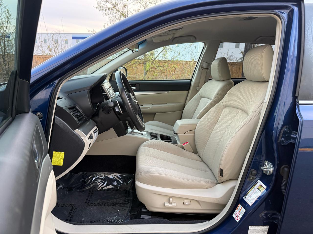 Subaru Outback 4dr Wgn H4 Auto 2.5i Premium All-Weather 2010