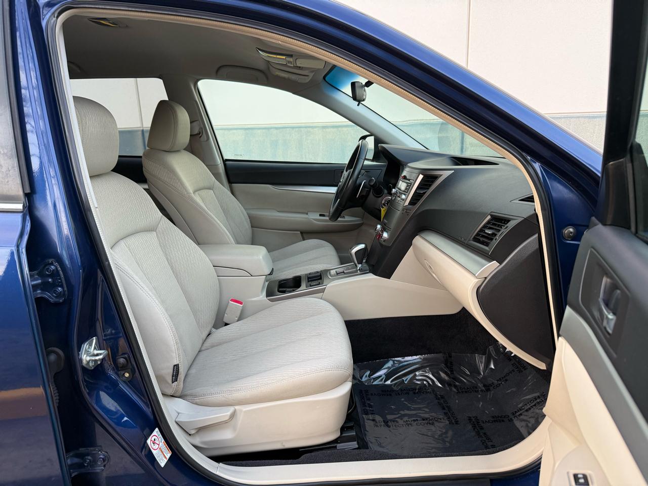 Subaru Outback 4dr Wgn H4 Auto 2.5i Premium All-Weather 2010