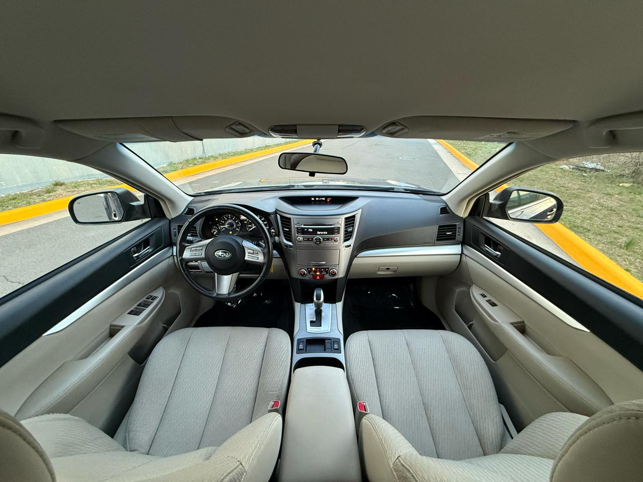 Subaru Outback 4dr Wgn H4 Auto 2.5i Premium All-Weather 2010