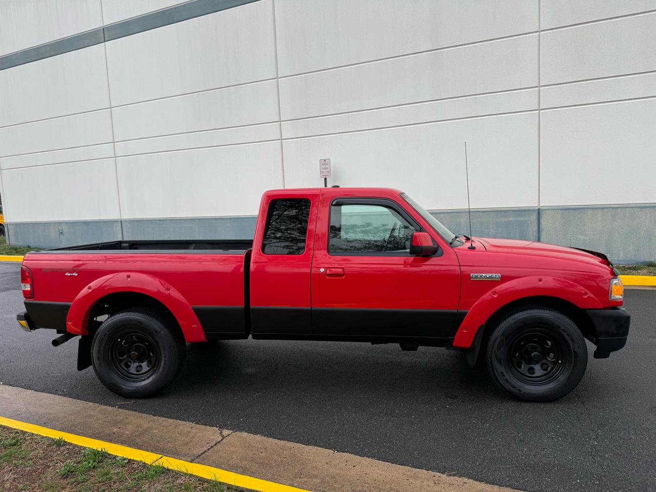 Ford Ranger 4WD 4dr SuperCab 126" Sport 2011