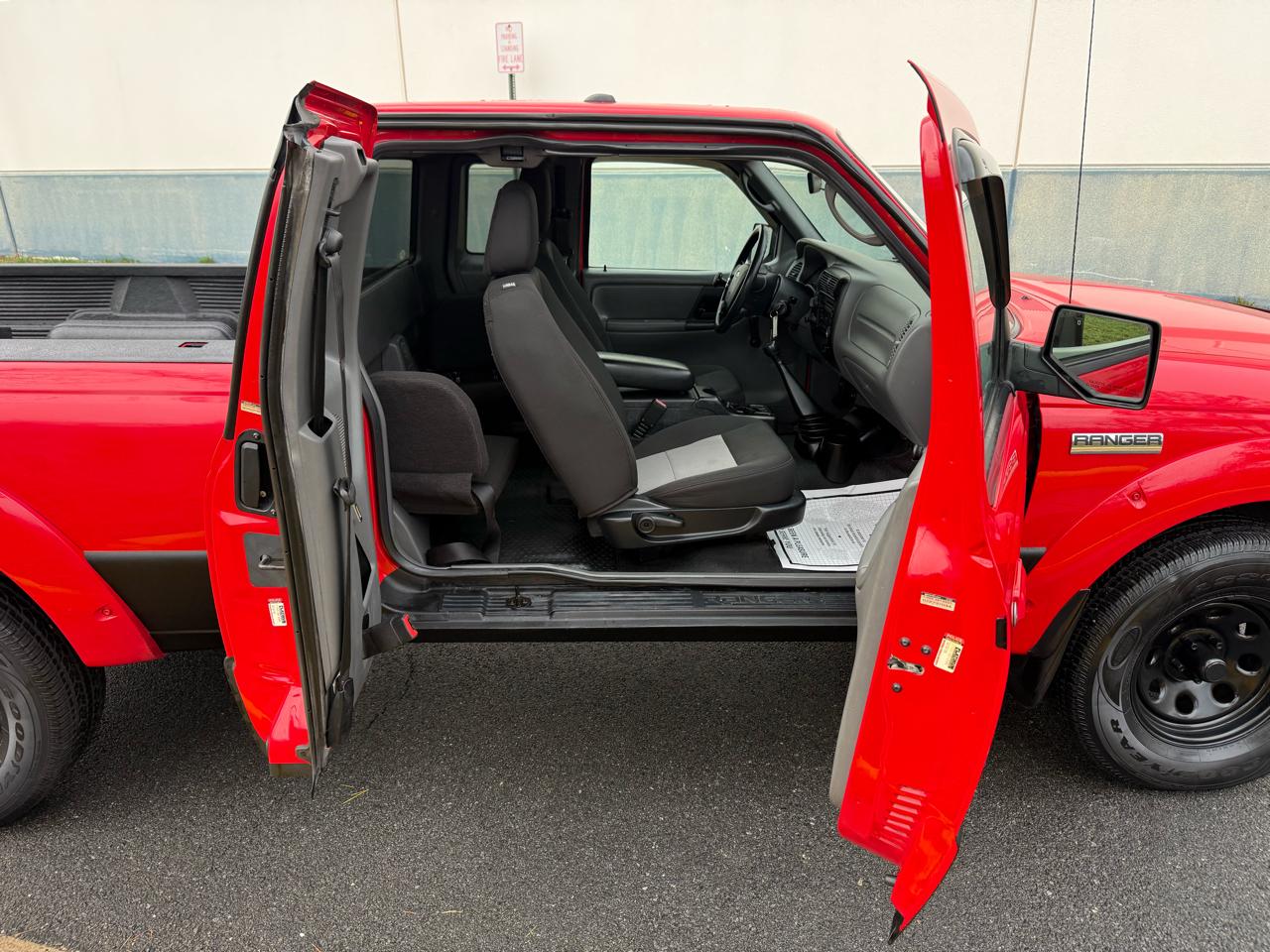 Ford Ranger 4WD 4dr SuperCab 126" Sport 2011