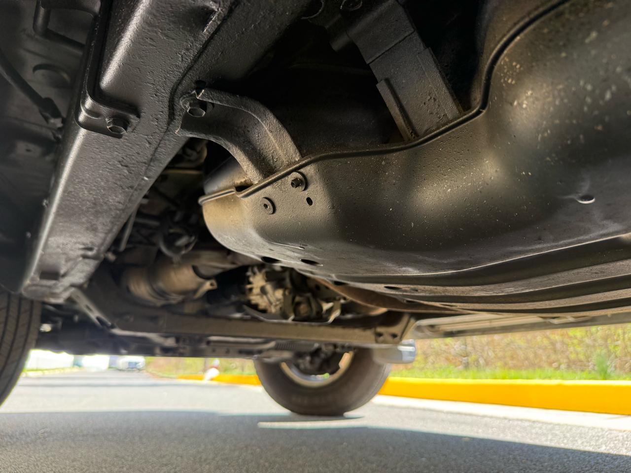 Toyota Sequoia 4dr SR5 4WD (Natl) 2006