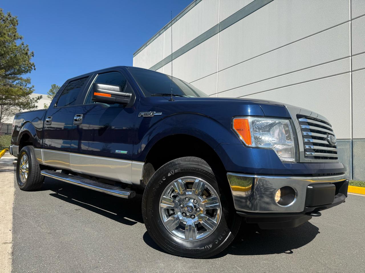 Ford F-150 4WD SuperCrew 145" XLT 2012