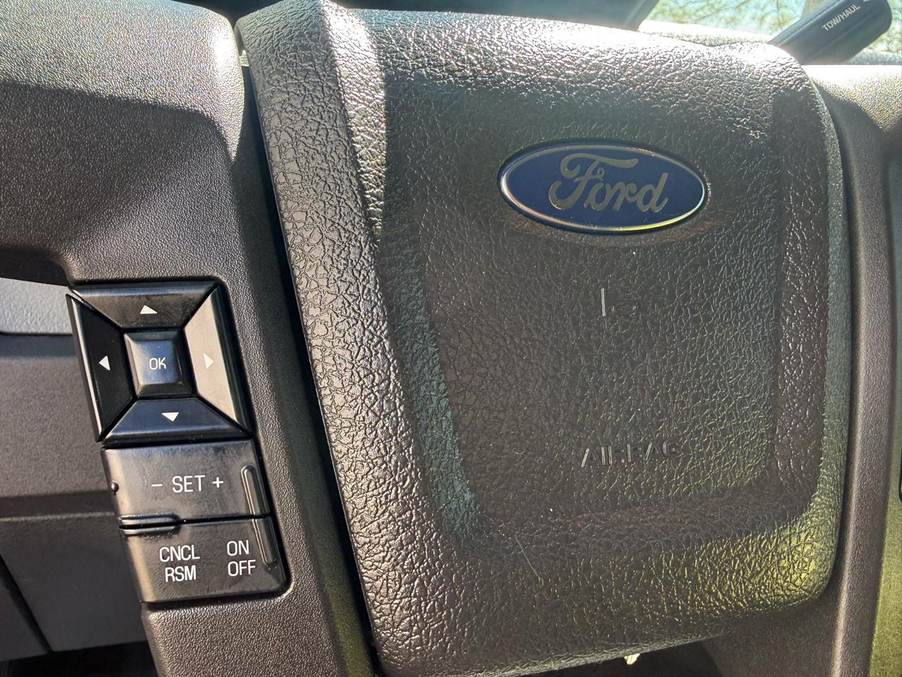 Ford F-150 4WD SuperCrew 145" XLT 2012