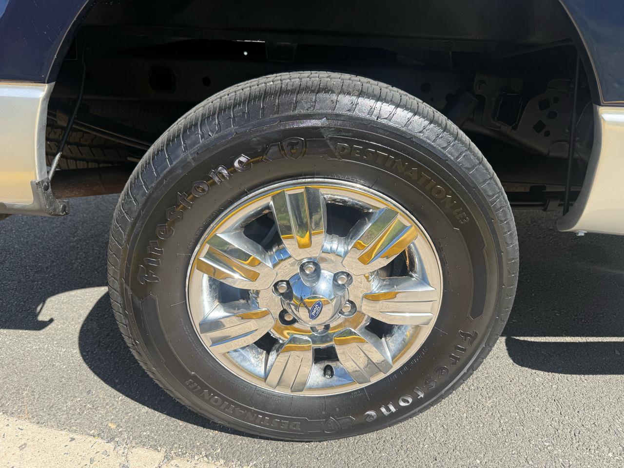 Ford F-150 4WD SuperCrew 145" XLT 2012