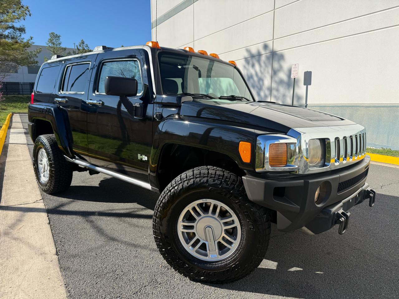 HUMMER H3 SUV 4WD 4dr Adventure 2010