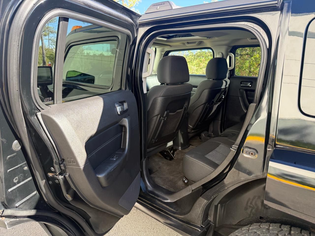 HUMMER H3 SUV 4WD 4dr Adventure 2010