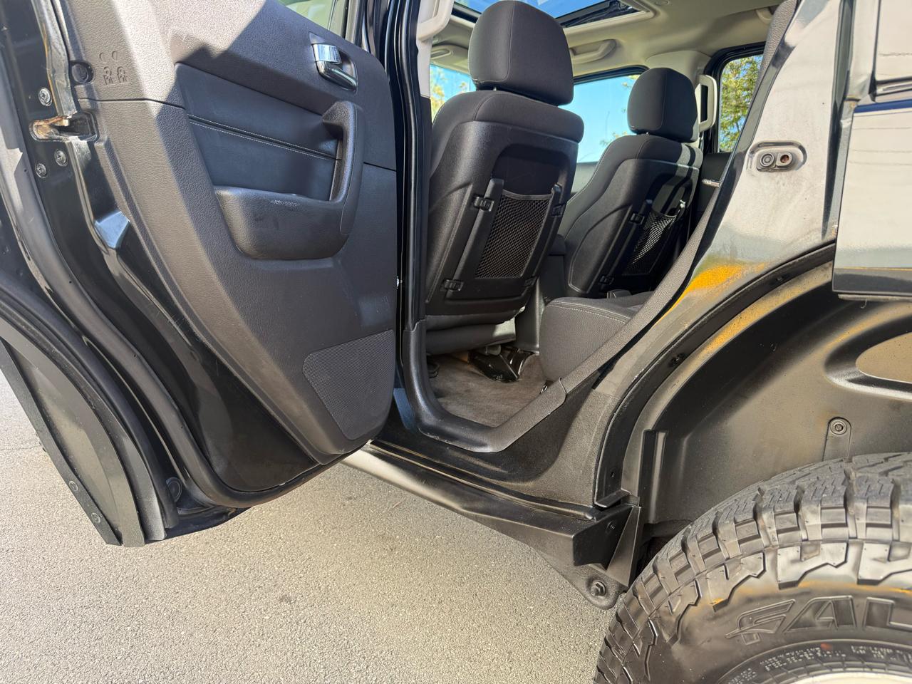 HUMMER H3 SUV 4WD 4dr Adventure 2010