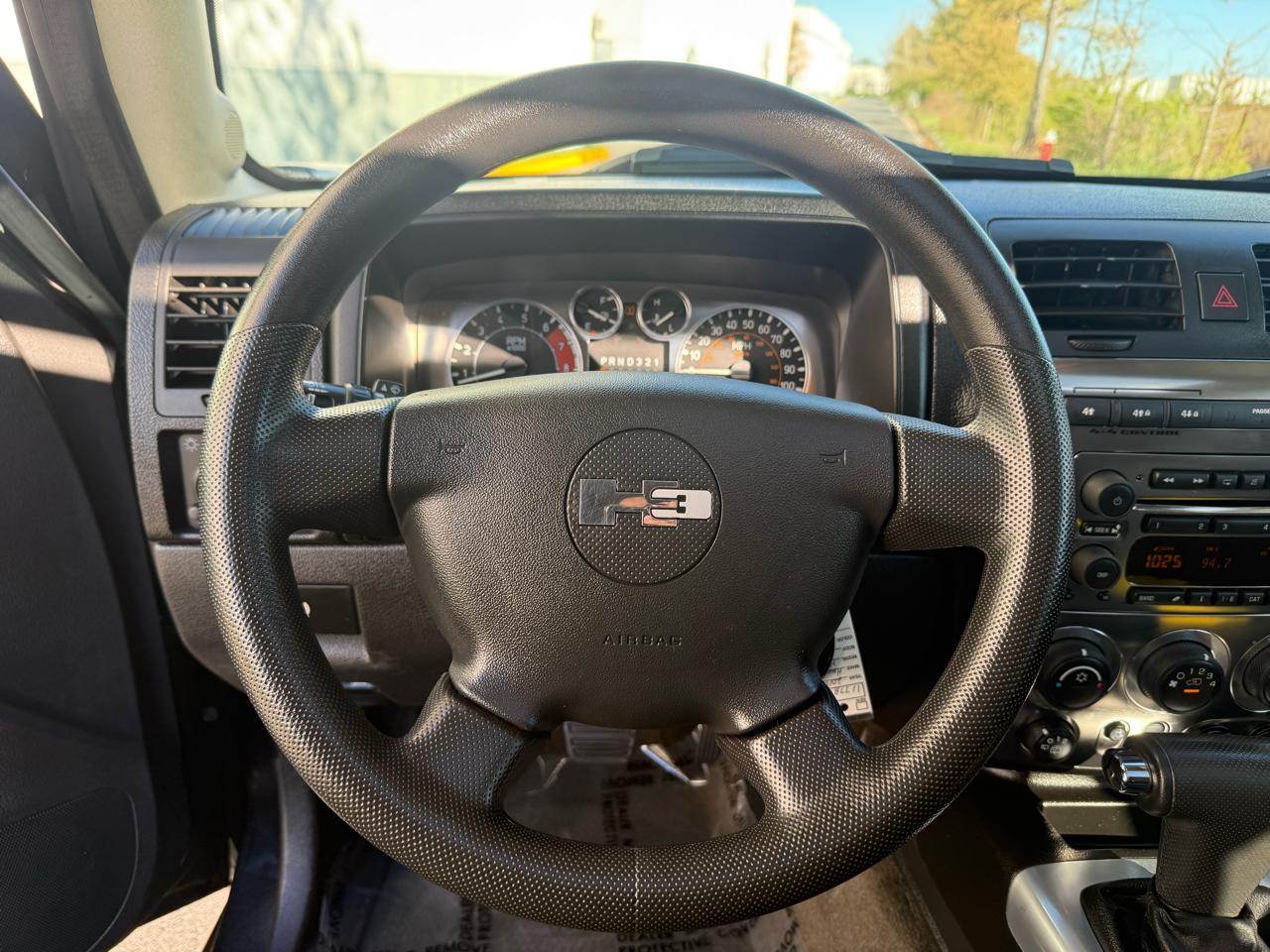 HUMMER H3 SUV 4WD 4dr Adventure 2010