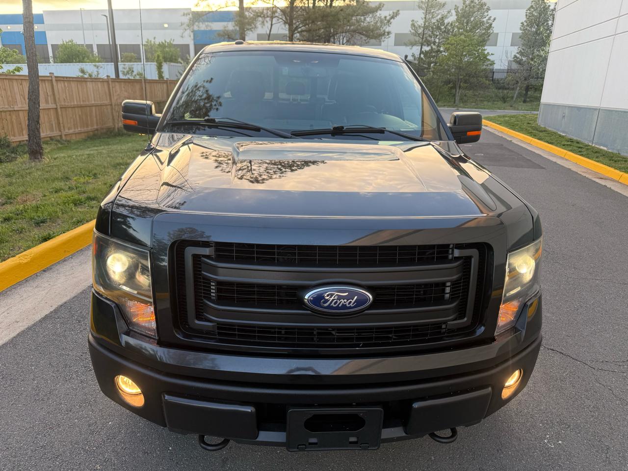 Ford F-150 4WD SuperCab 145" Lariat 2013