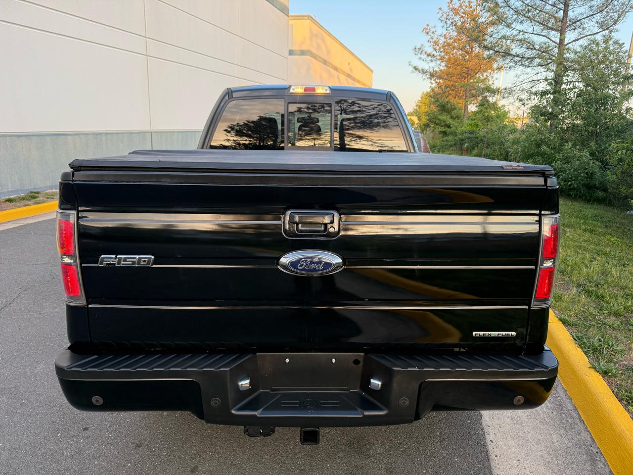 Ford F-150 4WD SuperCab 145" Lariat 2013