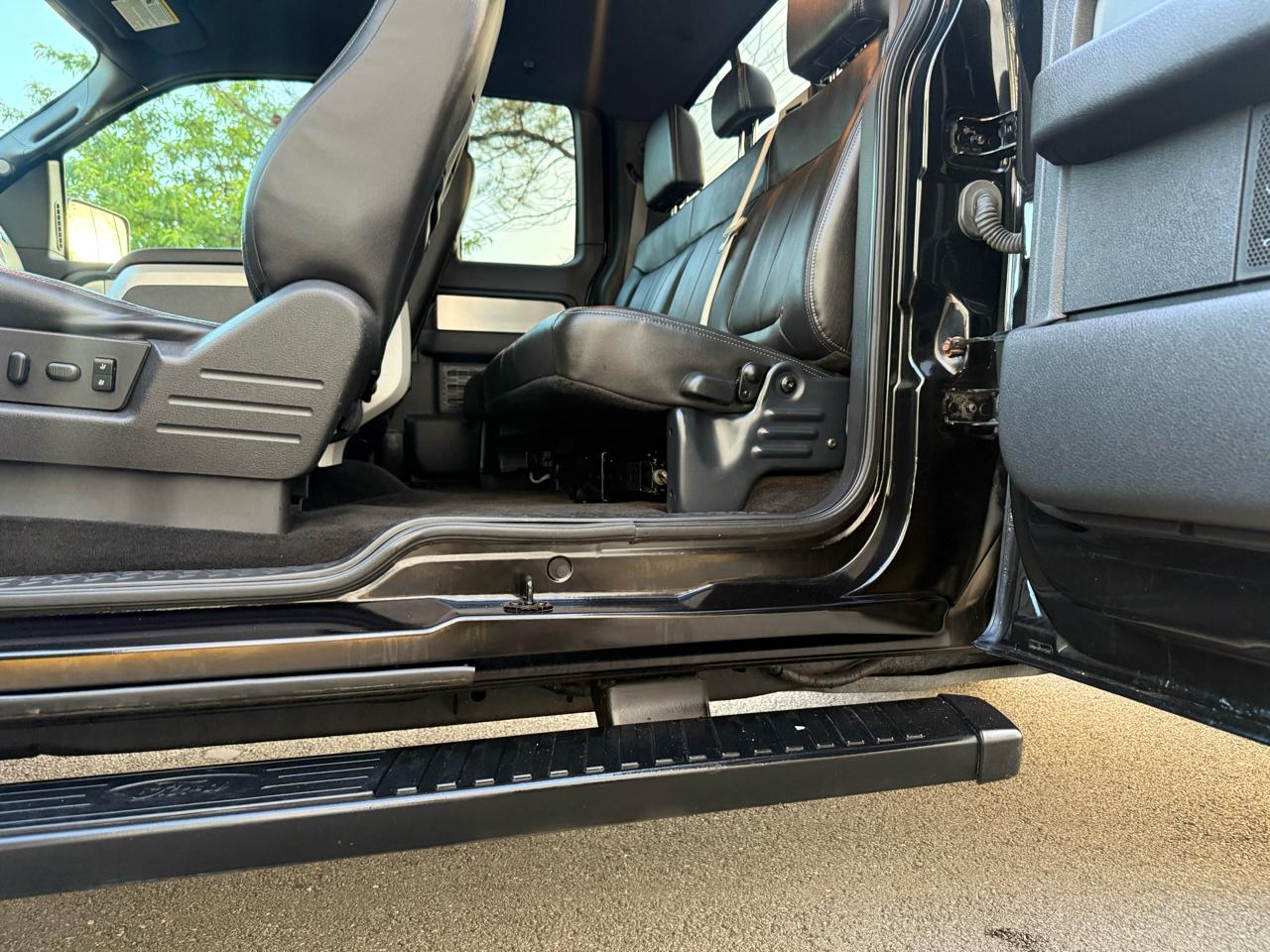 Ford F-150 4WD SuperCab 145" Lariat 2013