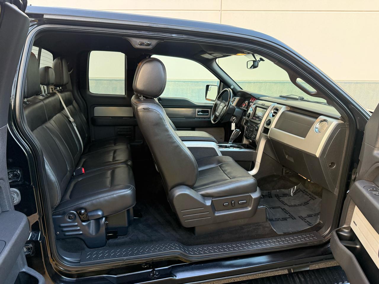 Ford F-150 4WD SuperCab 145" Lariat 2013